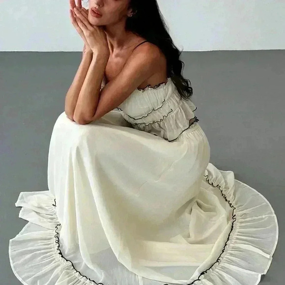 Tops - Apricot Casual Women's Vacation Contrast Trim Layered Camisole Top & Skirt